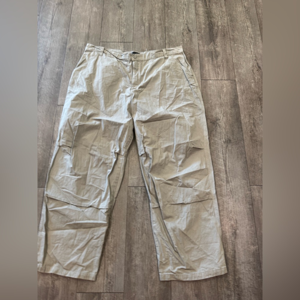 ASOS Curve Taupe Cargo Pants - Picture 4 of 12